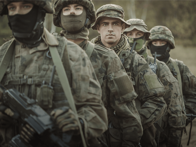 military police uniform (4) (1)