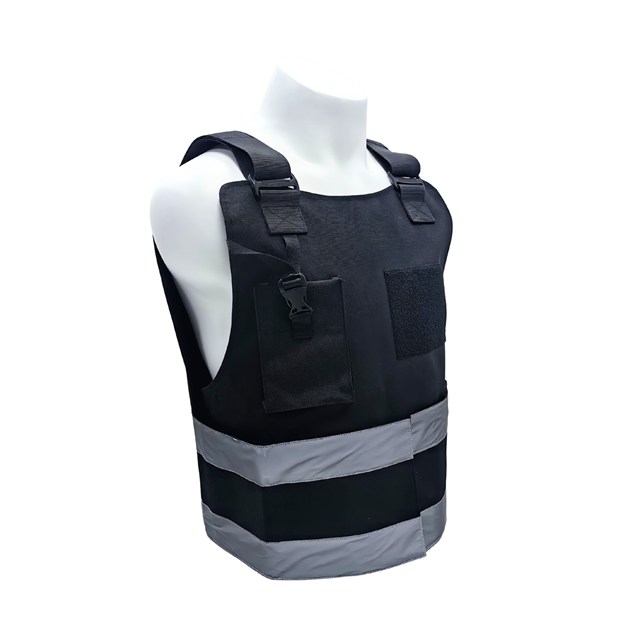 Ultra-safe Black Reflective Security Plate Carrier with Adjustable Straps